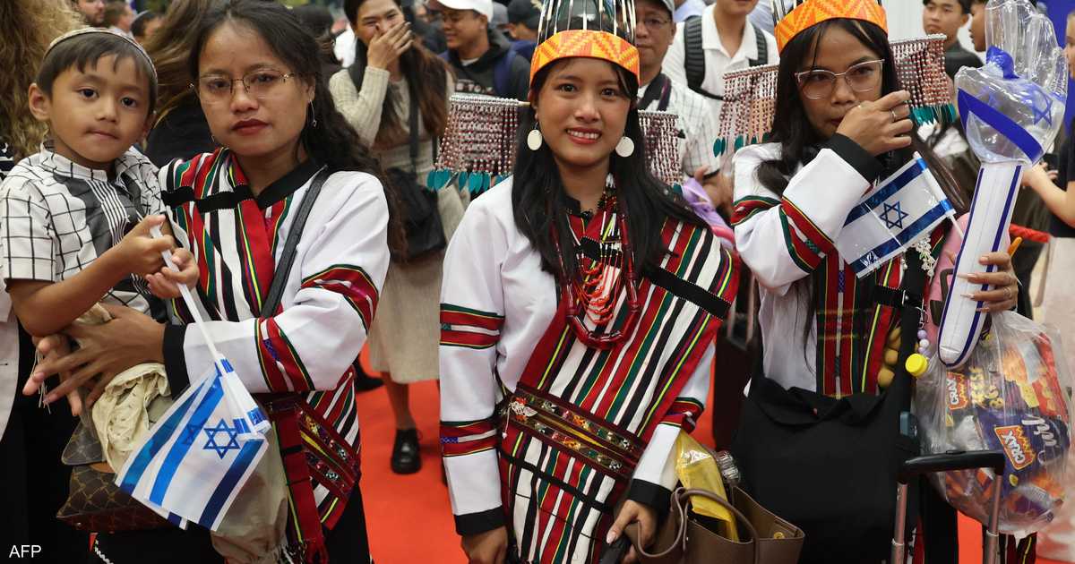 أول موجة من الهنود المتحدرين من سبط منسى يصلون إلى إسرائيل