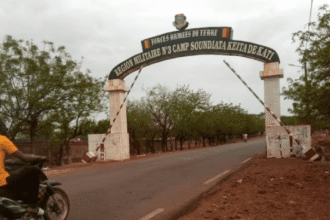 باماكو تشهد اشتباكات مع استهداف قاعدة عسكرية قرب المطار