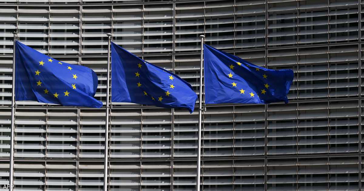 قادة الاتحاد الأوروبي يوافقون على إعداد خطط لتفعيل بند المساعدة المتبادلة.