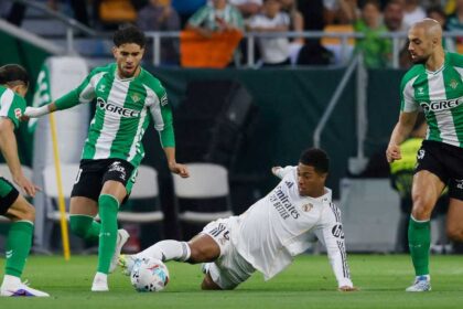 ريال مدريد يفشل في حسم لقاء ريال بيتيس ويتعادل بهدف في الدقيقة 90+4