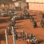 تداخل الأحداث في مالي بين معارك رسمية وانسحابات وتقدم مسلحين