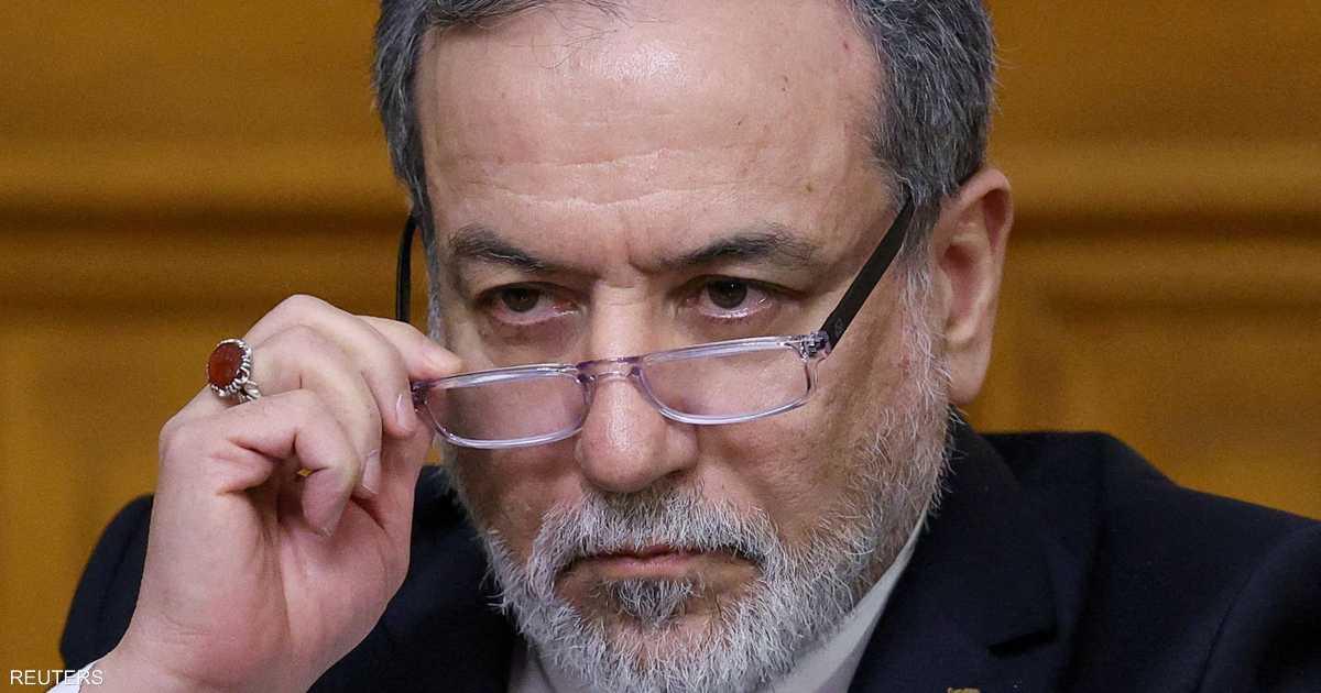 وزير الخارجية الإيراني يزور إسلام آباد لمناقشة التطورات الإقليمية والجهود الساعية للسلام