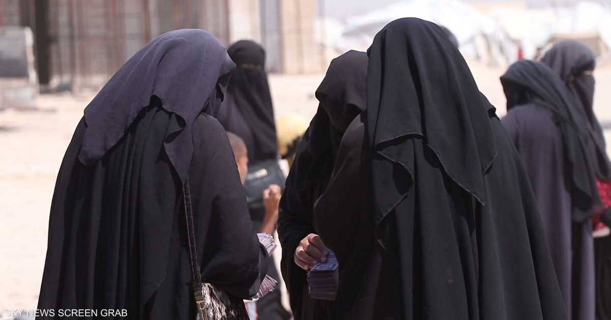 أربع نساء وتسعة أطفال يغادرون مخيم الروج متوجهين إلى دمشق في محاولة جديدة للعودة إلى أستراليا.