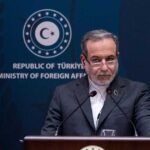 زيارة عراقجي لإسلام آباد تثير تساؤلات حول محادثات طهران وواشنطن المقبلة.