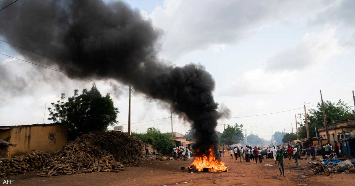 هجمات مسلحة تضرب نقاطاً وثكنات في مالي فجر اليوم