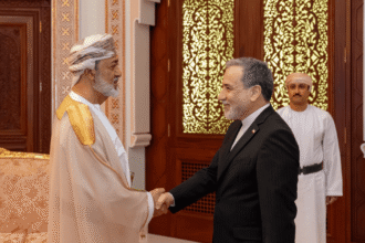 إيران تطالب بآليات أمنية إقليمية بعيداً عن التدخل الأمريكي