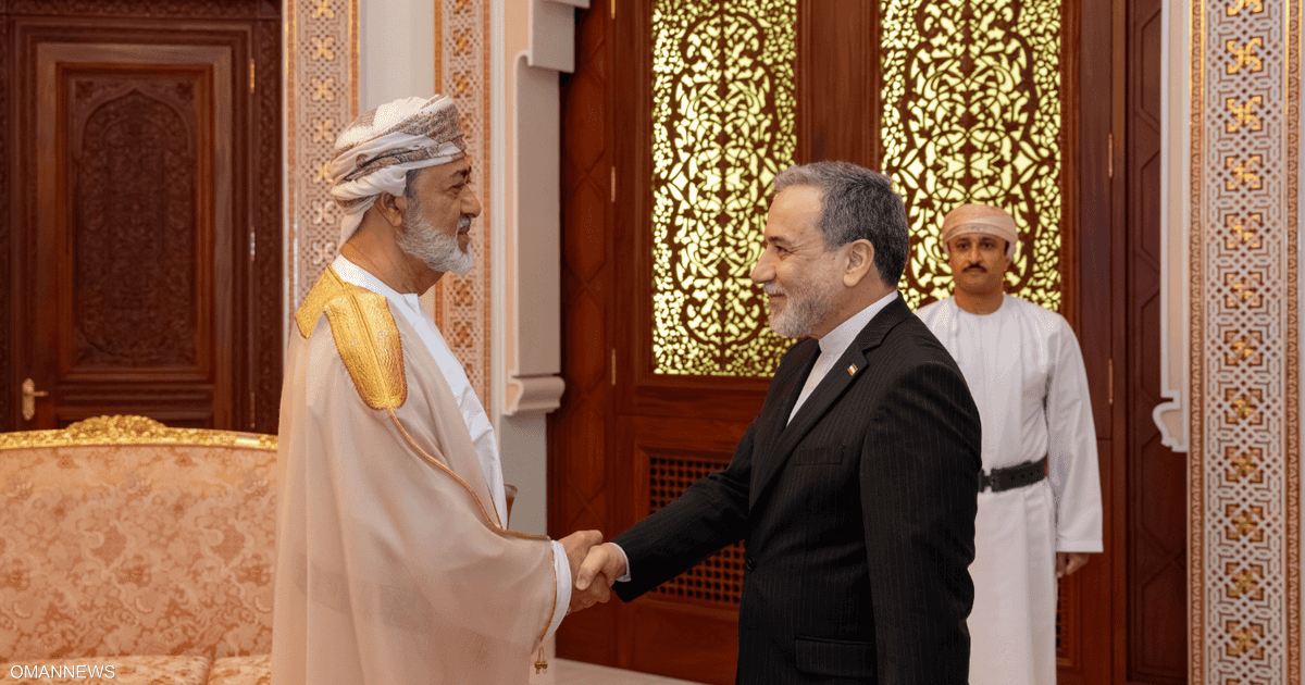 إيران تطالب بآليات أمنية إقليمية بعيداً عن التدخل الأمريكي