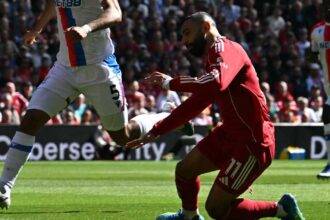 صلاح يعود للمعسكر الدولي للمنتخب المصري متأثراً بالاصابة