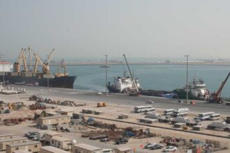 هيئة بحرية: إصابة سفينة بمقذوف قبالة سواحل قطر