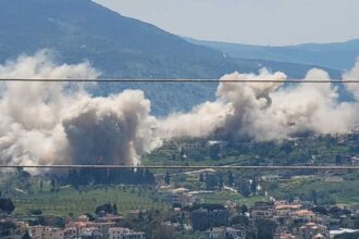 الغارات الإسرائيلية على الجنوب اللبناني تودي بحياة 7 قتلى وإصابة 24 آخرين بجروح.