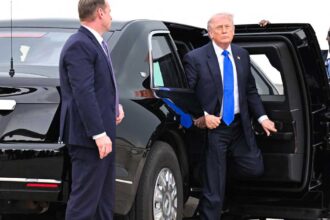 ترامب ينتقد أمن فندق واشنطن بعد إطلاق نار بجواره