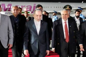 عباس عراقجي يصل إسلام آباد لاستكمال جهود وساطة باكستانية لإيران وأميركا