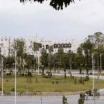 تنتهي القيود المرورية حول فندق سيرينا والمنطقة الحمراء في إسلام آباد اليوم.