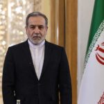 إيران ترسل سفيراً لمناقشة وقف إطلاق النار مع روسيا وسط تراجع محادثات واشنطن المحتملة