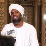 الداعية الإسلامي آدم إبراهيم الشين يحذر من الشكوى من السخانة