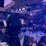 الحفل الأمني يثير تساؤلات بعد هجوم مراسلي البيت الأبيض