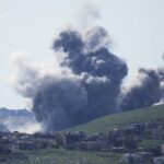 عمليات إسرائيلية في جنوب لبنان تدمير بنى تحتية وإطلاق حزب الله صواريخ رداً على هجوم إيران أميركا.