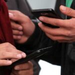 التمييز الرقمي المنظم يثير موجة غضب واسعة في إيران