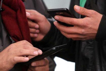 التمييز الرقمي المنظم يثير موجة غضب واسعة في إيران