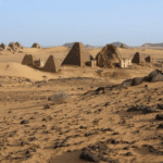 الأهرامات السودانية شبه مهجورة بعد ثلاث سنوات من اندلاع الحرب