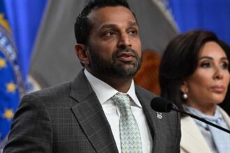 مهاجم واشنطن يترك بيانا يحدد أهدافه باستثناء مدير إف بي آي.