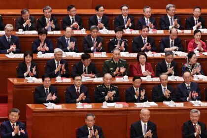 الصين توسع حملة مكافحة الفساد داخل أعلى هرم الحزب