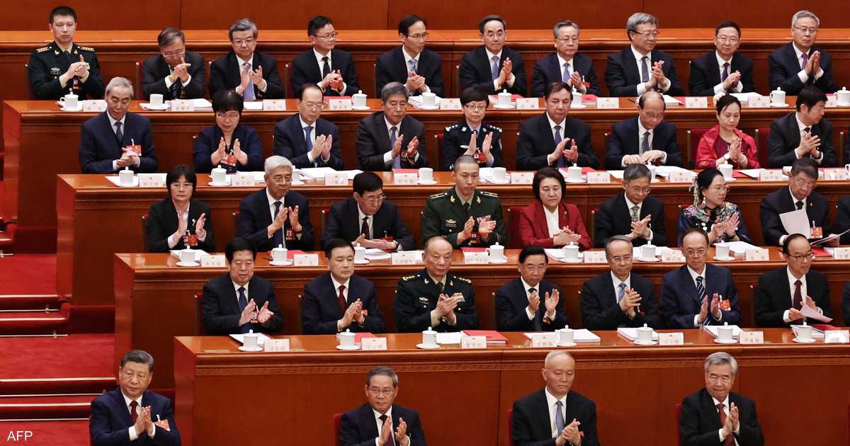 الصين توسع حملة مكافحة الفساد داخل أعلى هرم الحزب