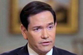 الضغوط المتزايدة تتزايد على إيران وسط محادثات خلف الكواليس حول مضيق هرمز.