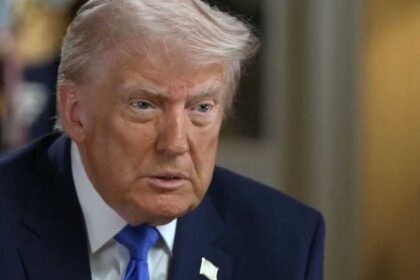 ترامب يعلن تلقي إيران رسالة بانهيارها وطلب فتح مضيق هرمز