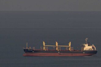 سفينة محملة بحبوب أوكرانية محتلة تتجه إلى حيفا والطلب الإسرائيلي قيد الدراسة