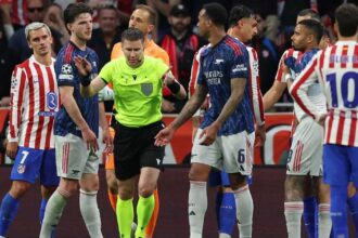 الأهداف من ركلتي جزاء تحسم اللقاء الأول بين أرسنال وأتلتيكو بهدف لكل فريق قبل المباراة الإياب.