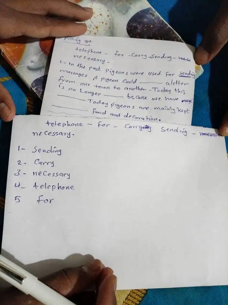 تداول ناشطون صوراً ومقطعاً يُفيدان تسرب امتحانات الشهادة السودانية.