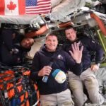 فطائر وقهوة.. كيف يقضي رواد "أرتيميس 2" يومياتهم؟