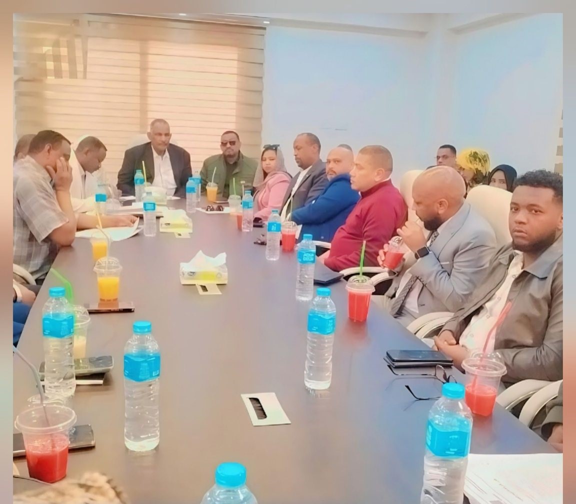 لجنة الأمل للعودة الطوعية تعلن بدء فرز عطاءات شركات نقل العائدين