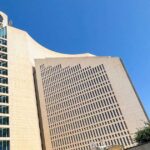 حريق بمجمع القطاع النفطي في الشويخ إثر اعتداء بمسيّرات