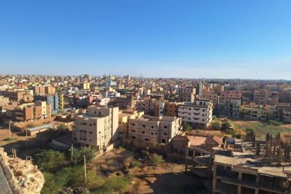 تحذير في الخرطوم.. البيوت التي تُباع الآن … قد لا تعود أبداً