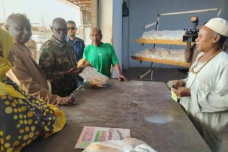 والي الخرطوم يتدخل في أسعار الخبز ويصدر قرارات صارمة