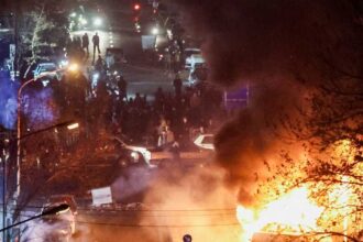 إعلام إيراني: إعدام متهم بمهاجمة موقع عسكري خلال الاحتجاجات