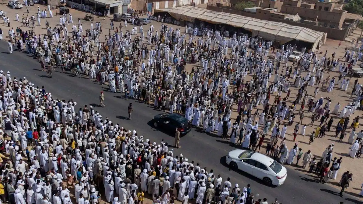 قبائل رفاعة الكبرى تعلن عن حدث تاريخي في التكينة