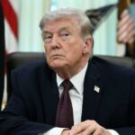 ترامب: إيران هزمت ونحن من سيفرض رسوم عبور مضيق هرمز