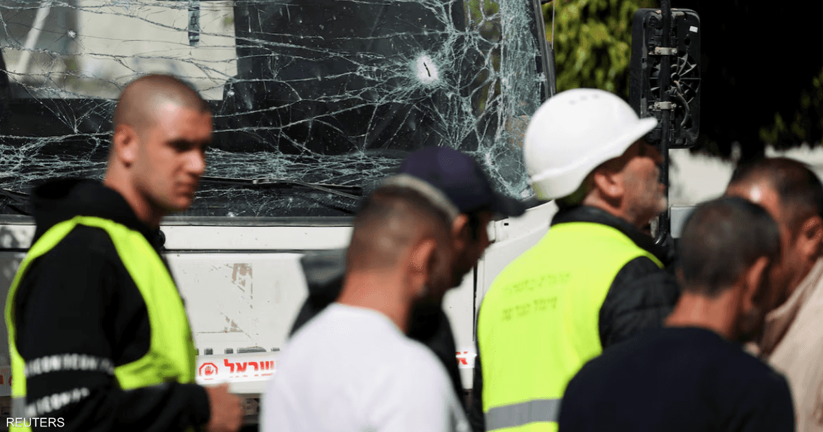 قصف من لبنان يضرب نهاريا ويوقع إصابات.. وإنذارات تعم إسرائيل