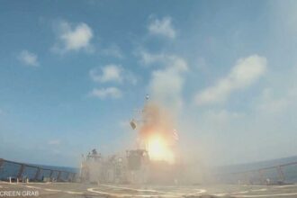 خاصهرمز والنووي والحرس الثوري.. ثلاثية تحرك أميركا نحو طهران