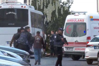 مقتل 3 أشخاص بإطلاق نار قرب قنصلية إسرائيل في إسطنبول
