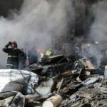 إسرائيل تشن أعنف ضرباتها على لبنان.. مئات القتلى والجرحى