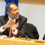 تعليق قاسي من خالد سلك على حدث أثار جدلًا