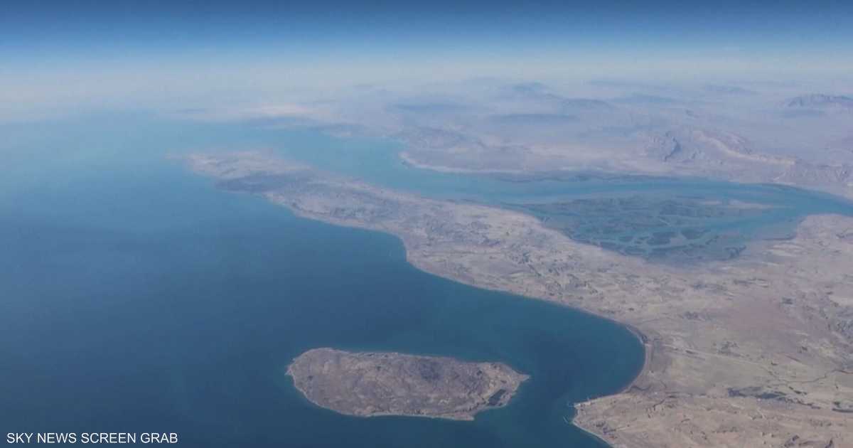 البحرية الدولية: فرض رسوم على عبور هرمز سيشكل "سابقة خطيرة"