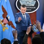 "خطاب محرج" لترامب.. هل أصبح مصير وزير الحرب الأميركي بخطر؟