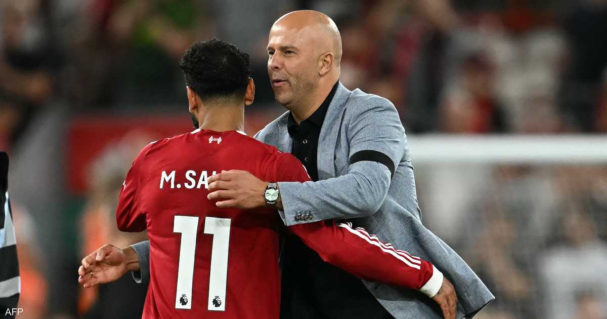 هل يعيش سلوت "حالة وهم"؟.. مدرب الريدز يؤكد دعم الجماهير له