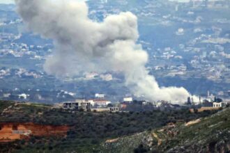 غارات إسرائيلية تستهدف عدة مناطق في جنوب لبنان