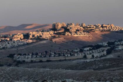 إسرائيل تقرّر سرا إنشاء 34 مستوطنة جديدة في الضفة الغربية